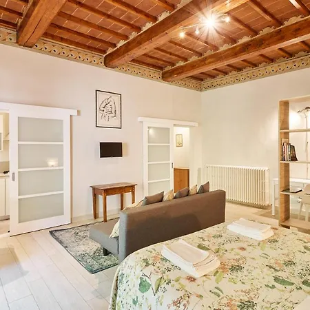 Residenza Stuart - La Casa Nido Nest House - Dimora Storica Lejlighed