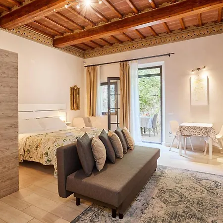 Residenza Stuart - La Casa Nido Nest House - Dimora Storica *