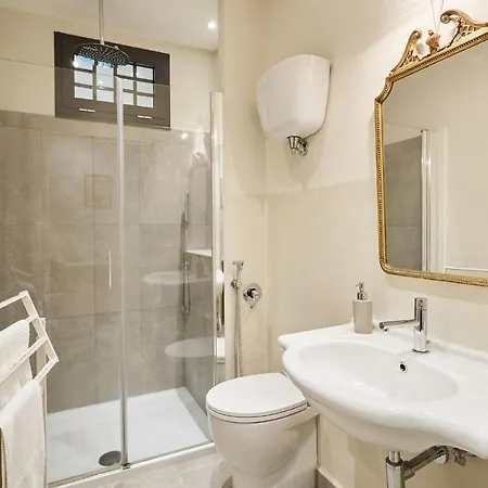Residenza Stuart - La Casa Nido Nest House - Dimora Storica Montepulciano Stazione